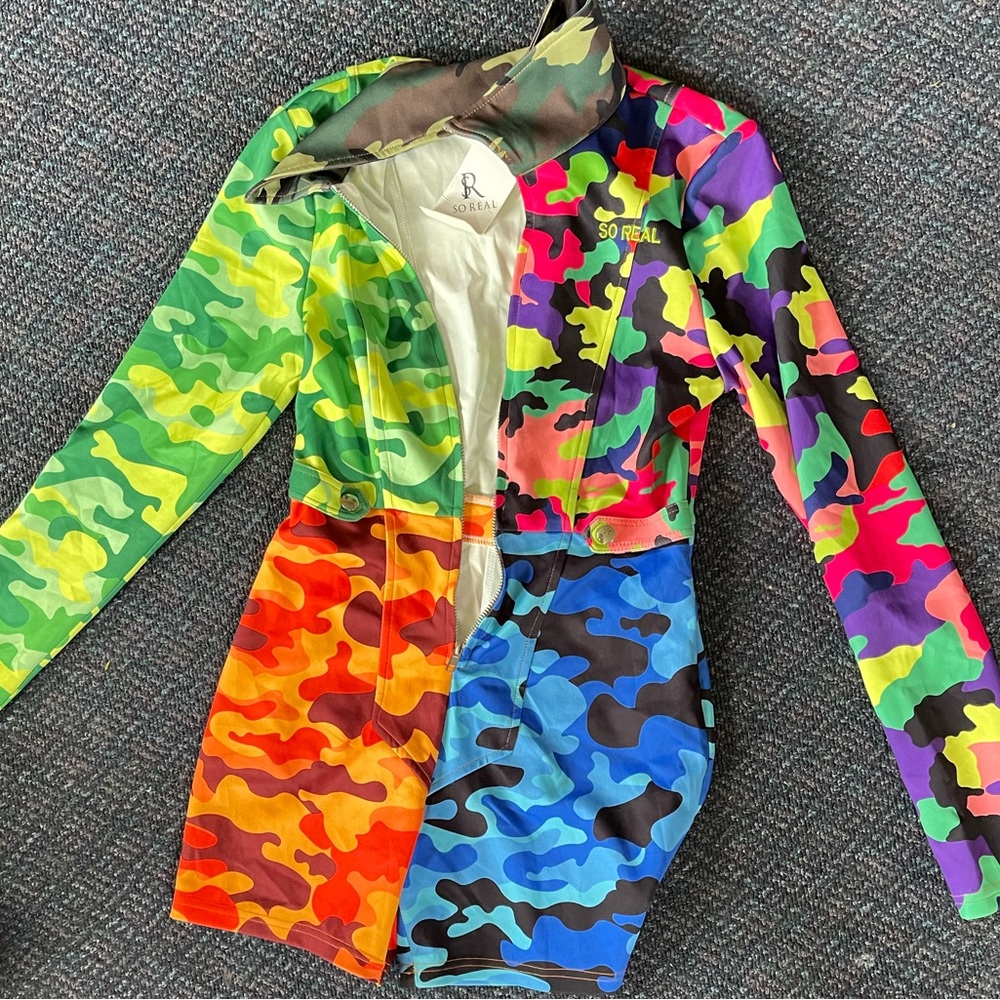 So Real outfit size L never worn still has tag